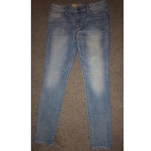 Medium-Light wash Jeggings
